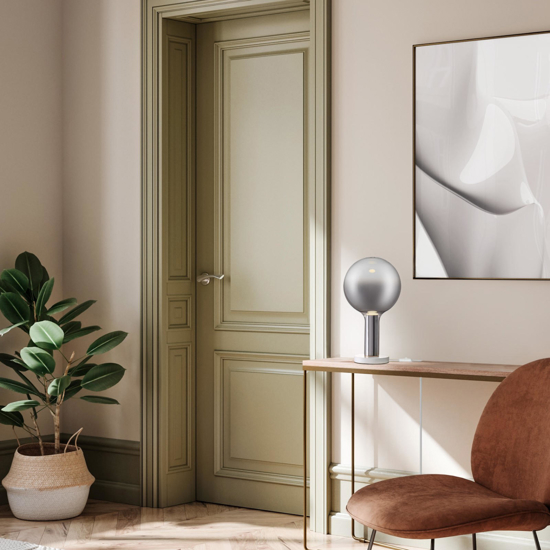 Lampada da tavolo design moderna vetro fume Lampada da tavolo design moderna vetro fume