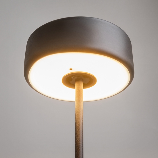 Maytoni ai collaboration lampada da tavoino portatile nera led da 2200k a 4000k