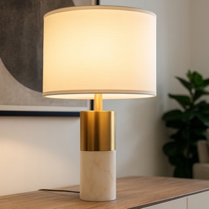 Visualizza i dettagli per Maytoni lampada da tavolo moderna paralume bianca e oro in tessuto per salotto Maytoni lampada da tavolo moderna paralume bianca e oro in tessuto per salotto