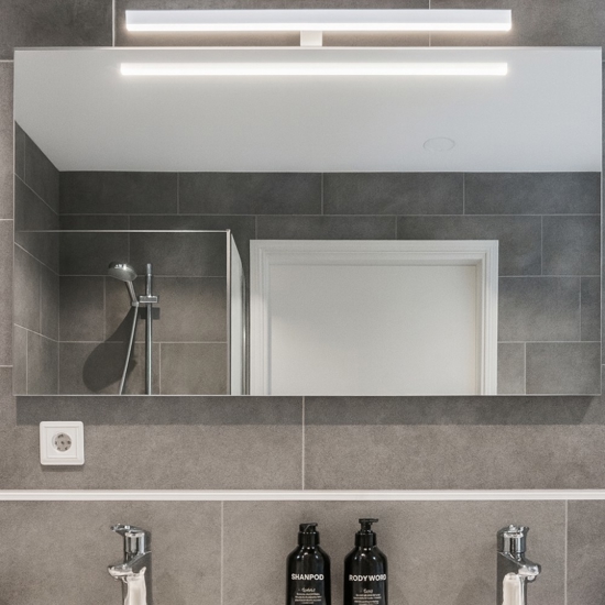 Applique bagni bianco per specchio fissaggio clip 18w 3000k