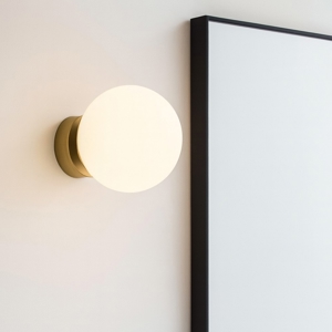 Applique da bagno oro sfera vetro maga perenz