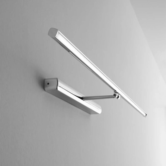 Linea light straight applique per specchio bagno cromo 82cm led ip40 Linea light straight applique per specchio bagno cromo 82cm led ip40