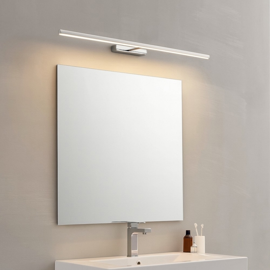 Linea light straight applique per specchio bagno cromo 82cm led ip40 Linea light straight applique per specchio bagno cromo 82cm led ip40