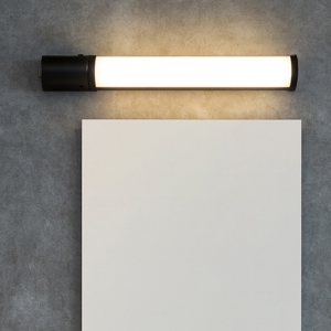 Applique bagno tubo nero led 8w 3000k con presa elettrica