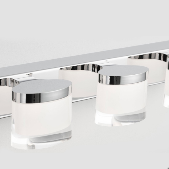 Applique per bagni luce sopra specchio cromato led 20w 3000k Applique per bagni luce sopra specchio cromato led 20w 3000k