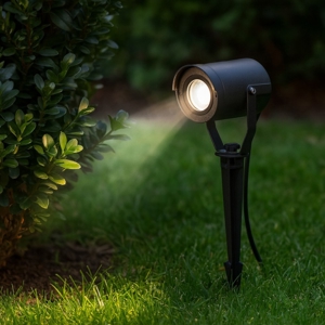Faretto nero con picchetto da terra per giardino orientabile