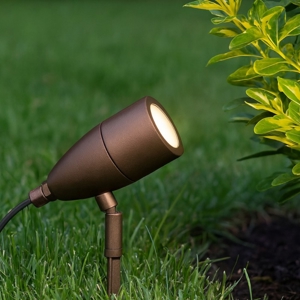 Inside pr1 coffee ideal lux faretto da giardino con picchetto marrone