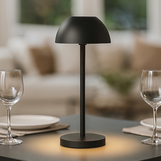 Lampada da tavolino senza fili ricaricabile nera moderna