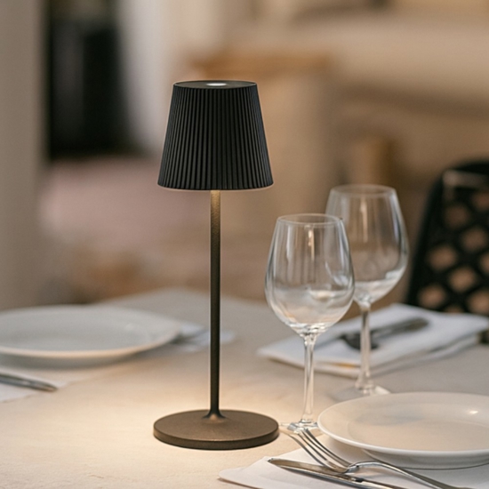 Gea luce brillia lampada da tavolo led 3w 3000k ip54 nera ricaricabile