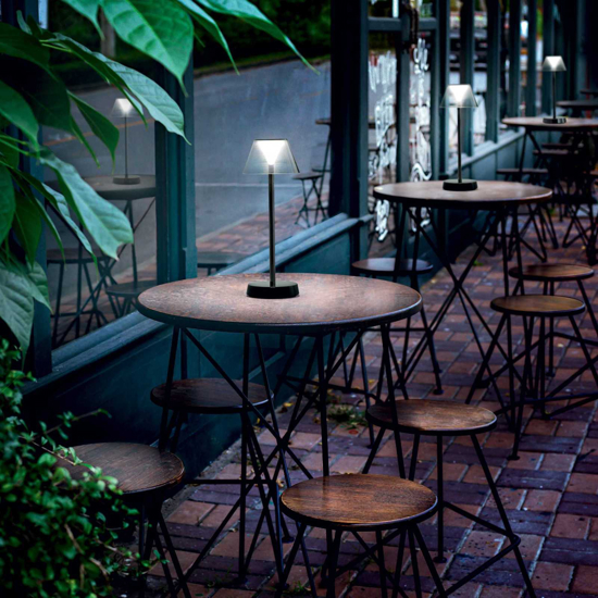 Lolita tl ideal lux lampada da tavolo da esterno led portatile