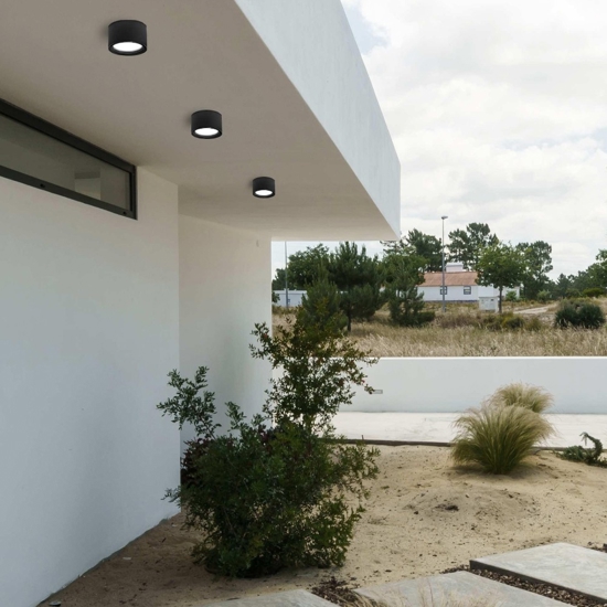 Faretto da soffitto tondo nero ip54