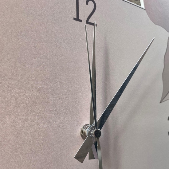 Orologio da muro rose bongelli preziosi cipria 50x45 con strass Orologio da muro rose bongelli preziosi cipria 50x45 con strass