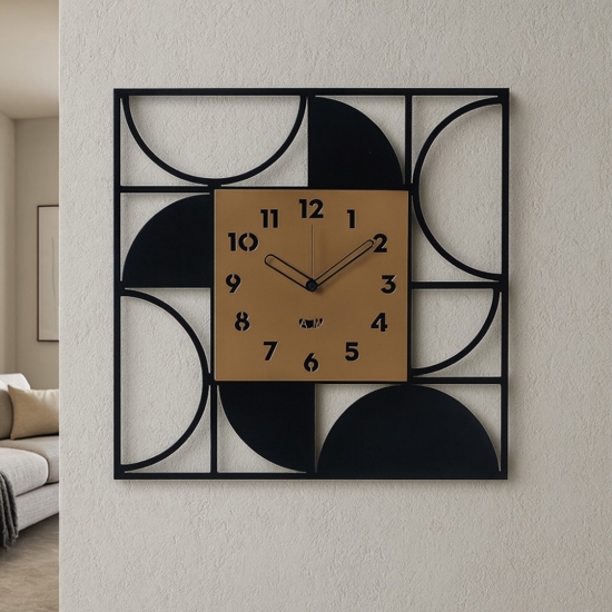 Orologio quadrato da parete moderno nero e oro Orologio quadrato da parete moderno nero e oro