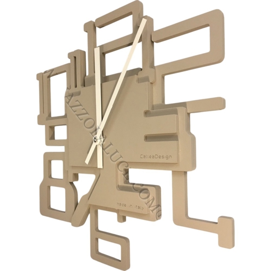 Orologio moderno da parete legno colore sabbia Orologio moderno da parete legno colore sabbia