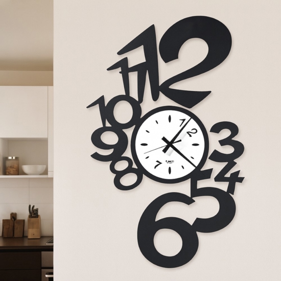 Orologio nero da muro moderno design numeri Orologio nero da muro moderno design numeri