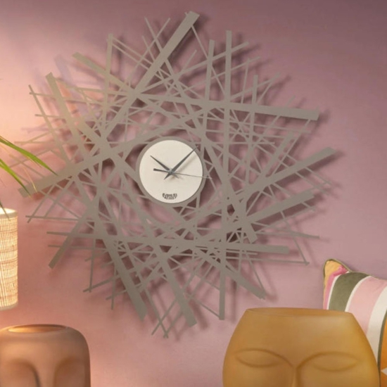 Orologio da parete moderno design linee fango e avorio Orologio da parete moderno design linee fango e avorio