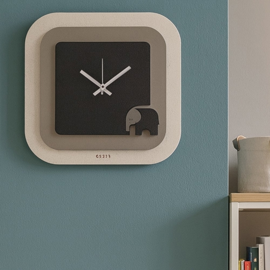 Orologio da parete moderno quadrato nero e fango con elefante