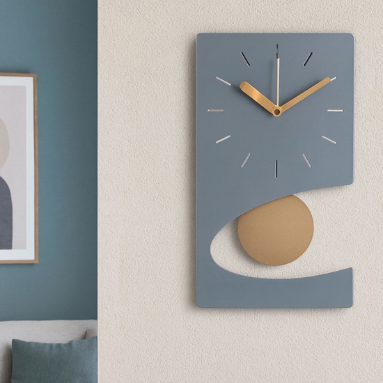 Orologio con pendolo moderno a parete verde marino Orologio con pendolo moderno a parete verde marino