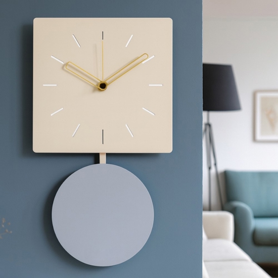 Orologio da parete quadrato moderno color crema con pendolo Orologio da parete quadrato moderno color crema con pendolo