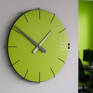 Orologio da parete moderno legno colore verde mela