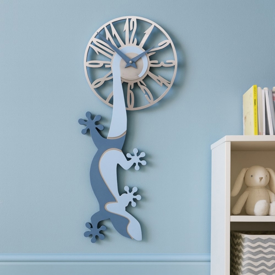 Geko orologio moderno da parete legno colore azzurro polvere