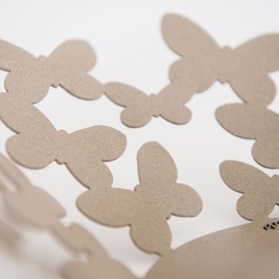 Centrotavola farfalle beige porta frutta di metallo
