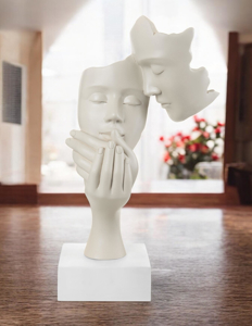 Visualizza i dettagli per Soprammobile scultura coppia face nocciola bongelli preziosi Soprammobile scultura coppia face nocciola bongelli preziosi