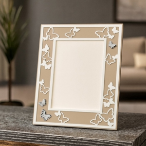 Visualizza i dettagli per Bongelli preziosi portafoto da tavolo cornice 13x18 farfalle nocciola Bongelli preziosi portafoto da tavolo cornice 13x18 farfalle nocciola
