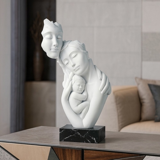 Scultura famiglia h28 cm base marmo bianco bongelli preziosi