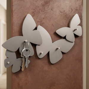 Appendichiavi magnetico da parete con farfalle legno bianco-grigio