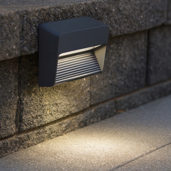 Segnapasso led per esterni rettangolare grafite 13w 4000k