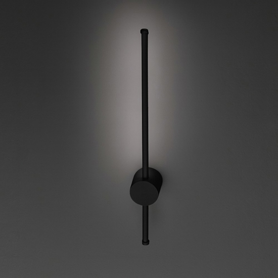 Applique moderna bacchetta nera led 12w 3000k clock perenz