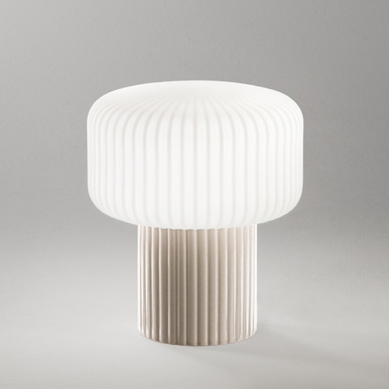 Lampada da comodino di cerama grigio chiaro otty perenz illuminazione
