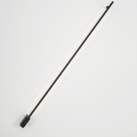 Applique 120cm sporgenza 9cm bacchetta nera led 20w 3000k moderna