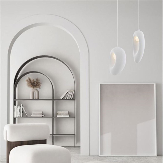 Lampada a sospensione design japandi resina bianca stile wabi sabi