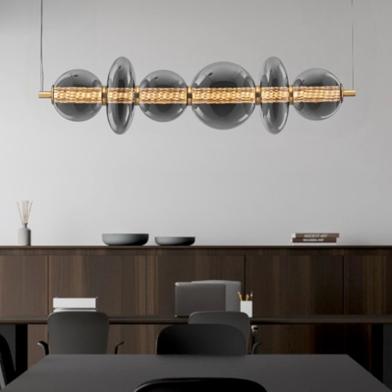 Lampadario moderno orizzontale per soggiorno contemporaneo