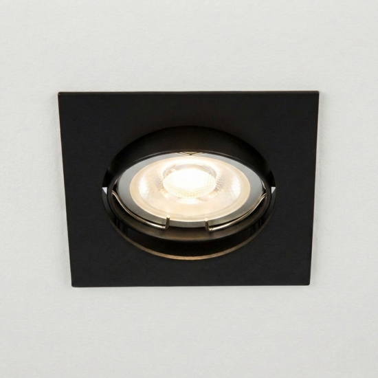 Faretto da incasso a soffitto nero quadrato orientabile fp