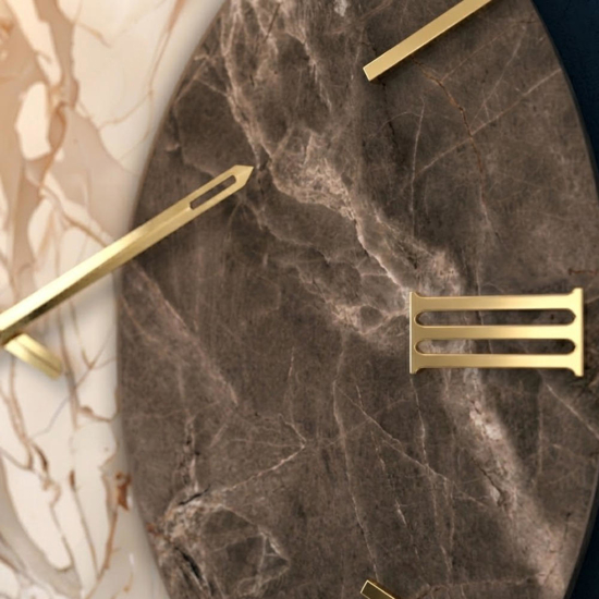 Grande orologio da parete rotondo effetto marmo numeri romani foglia oro 100cm