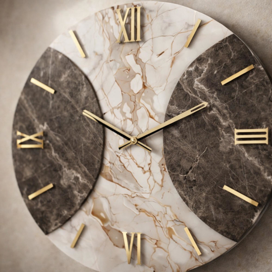 Orologio a parete moderno effetto marmo design numeri romani oro 60cm