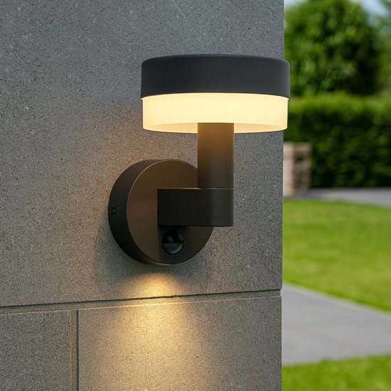 Applique da esterno led 8w con sensore di movimento anti corrosione