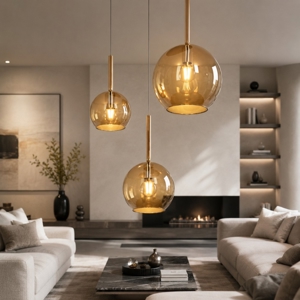 Lampadario per soggiorno tre luci vetri ambra trasparenti