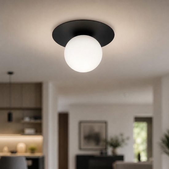 Plafoniera nera sfera di vetro bianco moderna