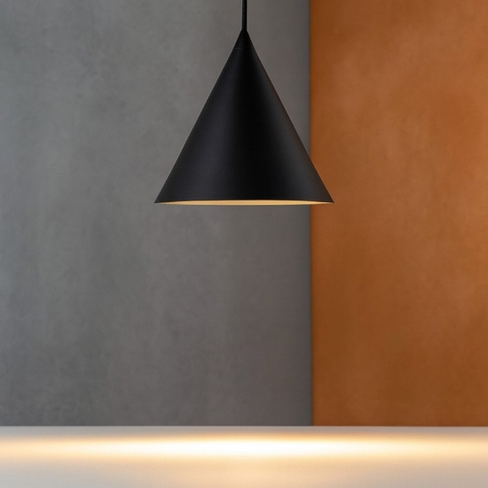 Lampada a sospensione 26 cm cono di metallo nero per cucina