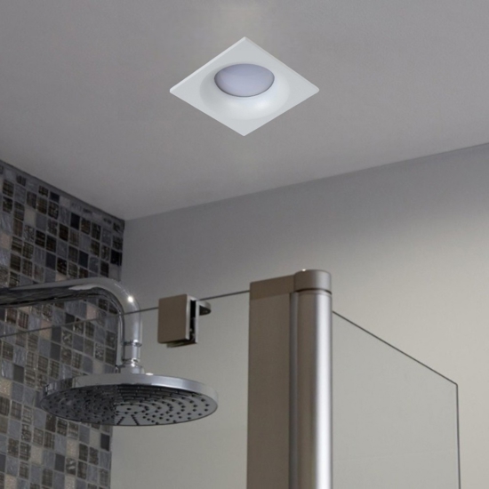 Faretto per bagno doccia quadrato bianco da incasso
