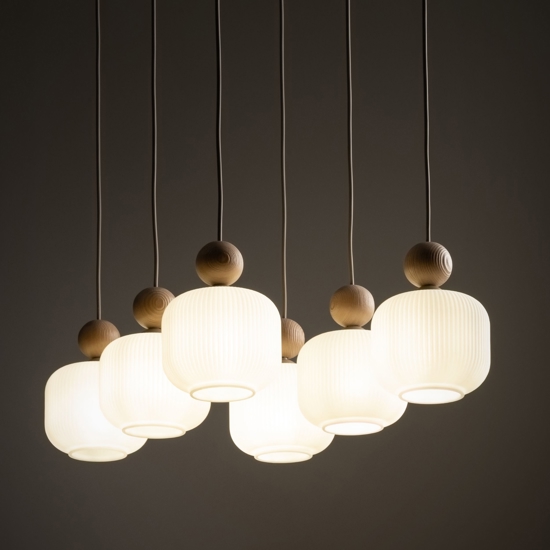 Lampadario in legno e vetro per soggiorno moderno con pendenti a sospensione