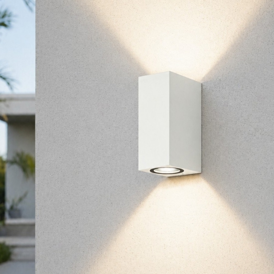 Isyluce applique per esterno moderno bianco
