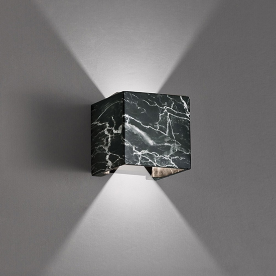 Applique led 13w 3000k cubo effetto marmo nero fp
