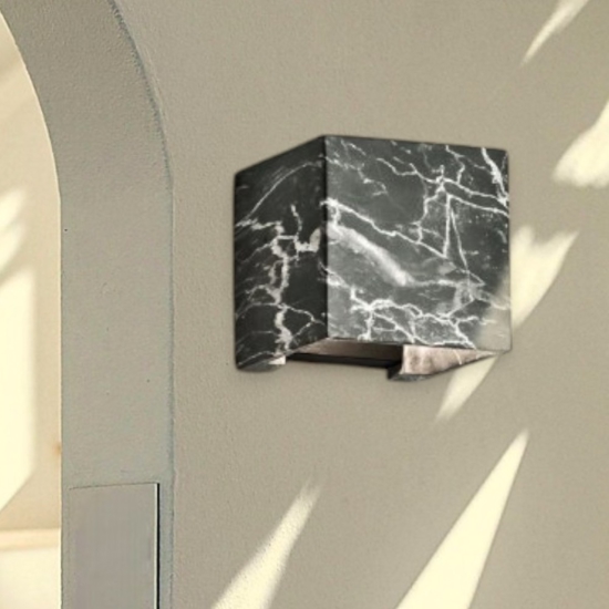 Applique led 13w 3000k cubo effetto marmo nero fp