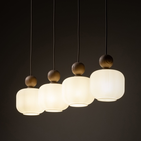 Lampadario per cucina inserti in legno 4 pendenti in vetro