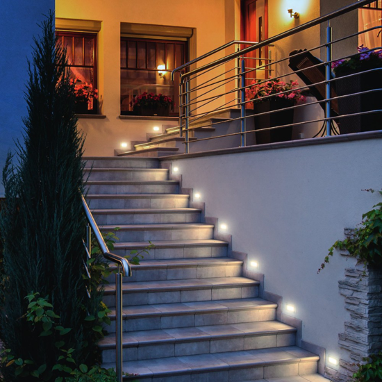 Isyluce segnapasso di vetro led 3w 3000k per esterno da incasso
